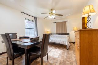 Private Retreat Shady Oak Backyard, PetFriendly - 8