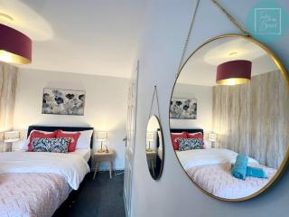 Charming 2BR Swinton House -Close to Manchester City Center - Manchester - 3