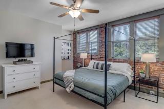 Hidden-Gem 2B Towhhouse in Springfield Close to DT and Stadium! - 8