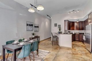 Hidden-Gem 2B Towhhouse in Springfield Close to DT and Stadium! - Jacksonville - 7