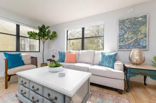 Be A Nomad - Entire Triplex - Steps to the beach - Jacksonville Beach - 9
