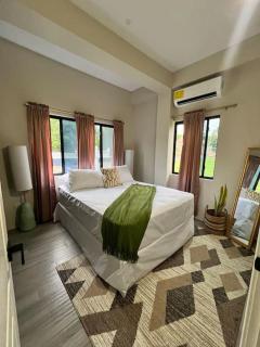 Beach, Falls,Pitons, Mud Bath- Villa La Soufriere - - 0
