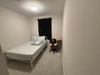 Cozy modern home in a family friendly neighborhood - 4