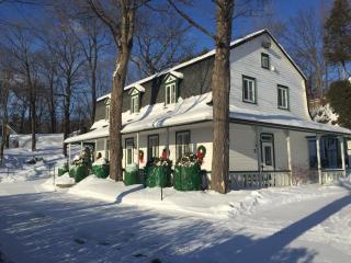 Goéliche hotel et appartement - Saint-Laurent-de-l'ile d'Orleans - 1