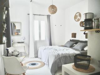 Olympian-Apartments - Parikia - 8
