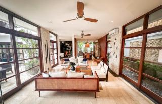 Noco Luxury Villa Seminyak - 4