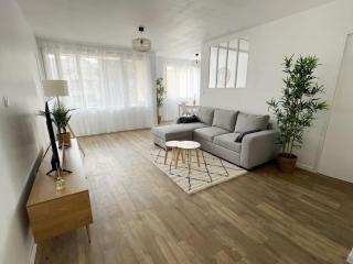 T2 plein centre avec stationnement - Bourgoin - 4