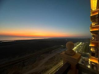 Green Plaza Трехкомнатная - 7