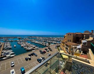 MARINA SEAVIEW APARTMENT - Central top-floor apartment with panoramic terrace, near Marina & Train Station - Nettuno - 5