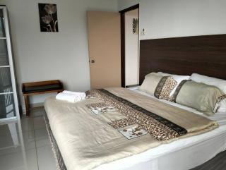 Marina Heights Home Suite Teluk Batik - Lumut - 0