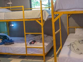 Happy House Backpackers - Pai - 1
