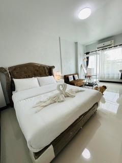 Service apartment lampang Room202 ใจกลางเมืองใกล้กาดกองต้า - Lampang - 9