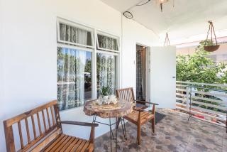 YAMA APARTMENTS - Private Beachfront - 5