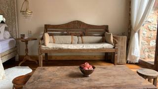 Apple by Toraja Bambu Uluwatu at Padang Padang Beach - 1