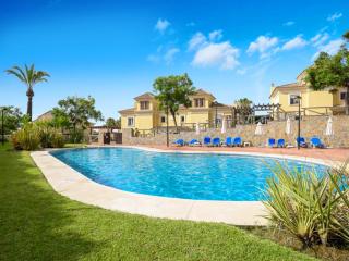 Luxury Villa in Marbella, Sea & Golf Views, Fully Renovated 2025, private Garden, 5 min to Beach - 7