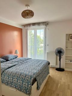 Élégant Appartement Minimaliste entre Paris et Disney - Noisy-le-Grand - 1