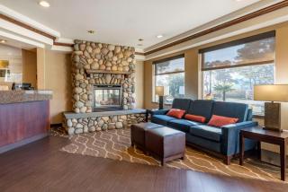 Comfort Inn & Suites Lincoln City - 5