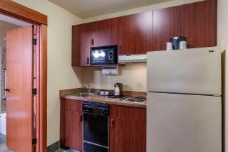 Comfort Inn & Suites - Lincoln City - 1
