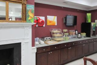 Quality Inn & Suites - - 4