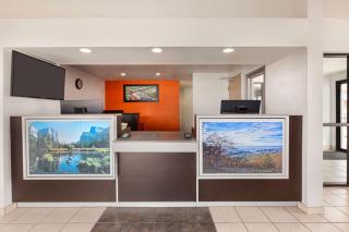 Howard Johnson by Wyndham Harrisonburg - Harrisonburg - 5