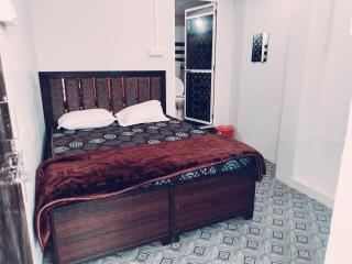 Navya guest house - Ujjain - 1
