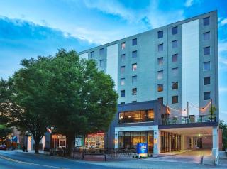 Graduate by Hilton Charlottesville - Charlottesville - 9