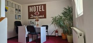 Motel Dreams - Novi Travnik - 1