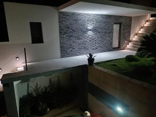 Holiday House "M" Omiš - Newly renovated house with swimming pool, 3 rooms, gym, large terrace with amazing view on town and 6 parkplaces - Omiš (Almissa) - 6