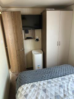 Blue Dolphin Holiday Park - Gristhorpe - 1