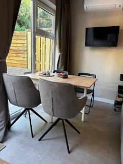 Bed and Breakfast Heerenveen Centrum met Privé Sauna en Jacuzzi - Heerenveen - 8