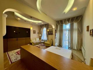 Central Apartments - Odessa - 8