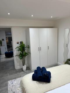 Central Watford - Perfect for Longer Stays - Transport - Watford - 8