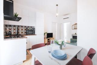 Easylife - Apartment with balcony near Navigli - Milan - 4
