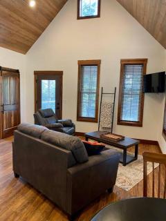 Elk Ridge Village 301B Cozy Cabin with views of Flathead Lake - 5