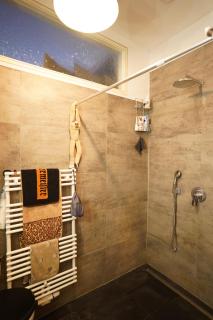 Cozy and quiet loft with private garden in a lively neighbourhood - Berlim - 3