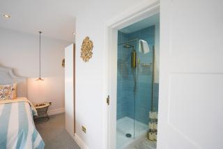 Beach House Apartment, Across St Michaels Mount - 3