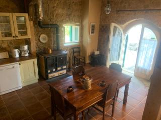 Traditional Stonehouse at Prementinos Village Lefkada - Lazaráta - 4