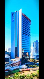 Oceans Apartments Balcony Suites in the Radisson Blu Hotel Building Tower, Durban Umhlanga - Durban - 8