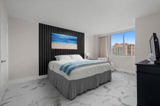 Gallery One Waterfront Suite, 5 Min Walk to beach - Fort Lauderdale - 4