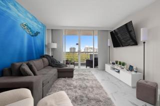 Gallery One Waterfront Suite, 5 Min Walk to beach - Fort Lauderdale - 0