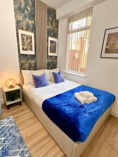 R2 - Newly Renovated Private Room with its own kitchenette in shared house by QE Hospital - Birmingham - 9