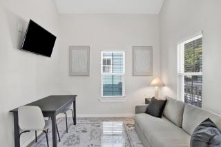 Newly Built Cottage in Downtown Mobile, Walkable! - Mobile - 7