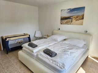 3 Zimmer Apartment mit Balkon - Wuppertal - 1