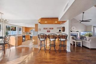 Chandler Chic Retreat - 3