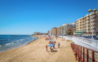 Cozy Apartment In Torrevieja With Wifi - Torrevieja - 9