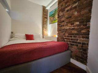 Charming designer 1 bed - check profile - Londra - 8