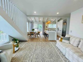 Modern Beach House With Sea Views and Spa - 4