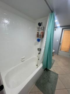 1 Mega Comfy Room waiting for you - Cape Coral - 4