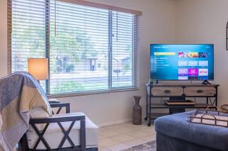Charming House Pool Near Kiwanis Park Freeways - Tempe - 7