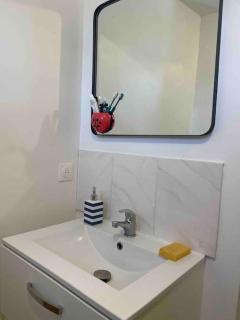 Charmante maison, cœur de bourg - 1